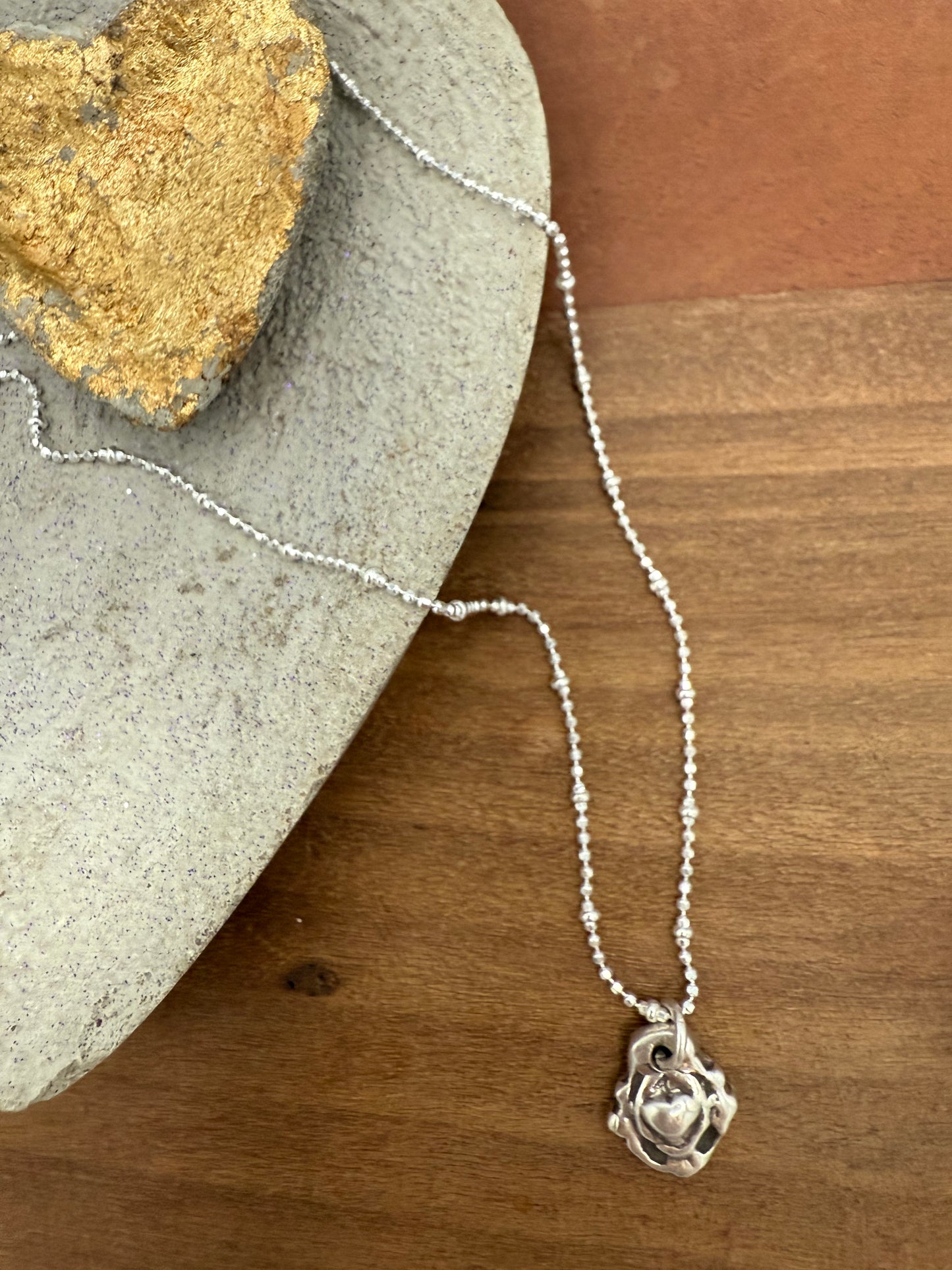 El Corazón Necklace